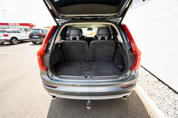 VOLVO XC90 D4 190 CH MOMENTUM GEARTRONIC 7 PLACES