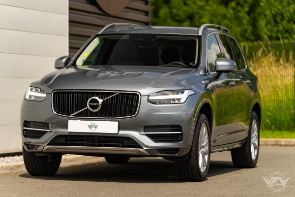 VOLVO XC90 D4 190 CH MOMENTUM GEARTRONIC 7 PLACES