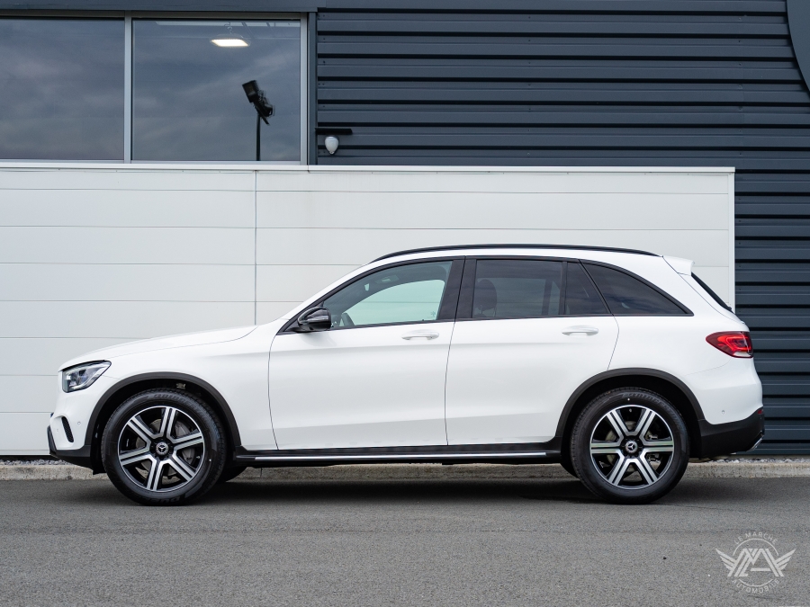 GLC 220D 4MATIC AVANTGARDE LINE LAUNCH EDITION 9G-TRONIC