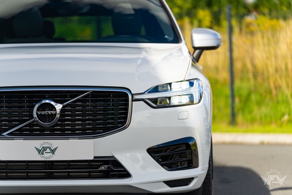 Volvo XC60 D4 190CH AWD R-DESIGN GEARTRONIC 8