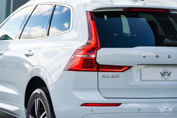  Volvo XC60 D4 190CH AWD R-DESIGN GEARTRONIC 8