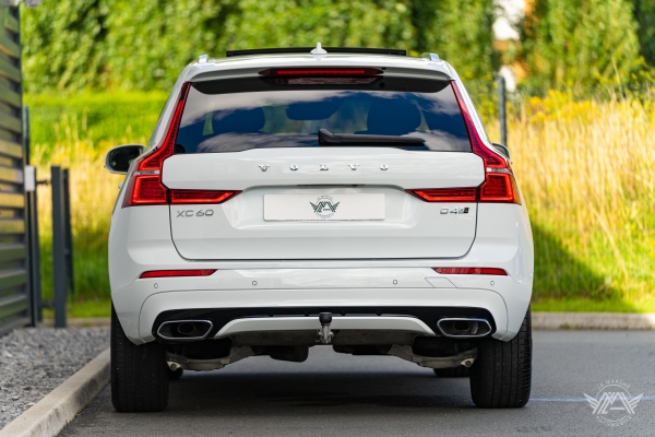  Volvo XC60 D4 190CH AWD R-DESIGN GEARTRONIC 8