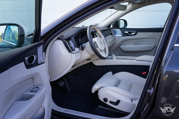  Volvo XC60 T8 TWIN ENGINE 390CH INSCRIPTION LUXE GEARTRONIC 8