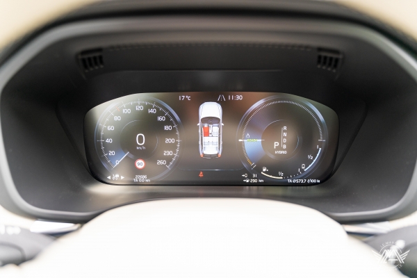  Volvo XC60 T8 TWIN ENGINE 390CH INSCRIPTION LUXE GEARTRONIC 8