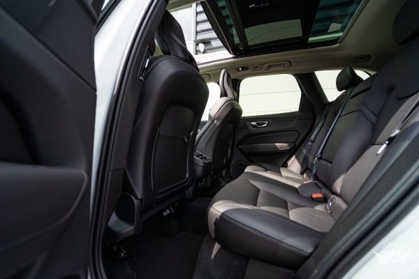  Volvo XC60 D4 190 CH INSCRIPTION LUXE GEARTRONIC 8