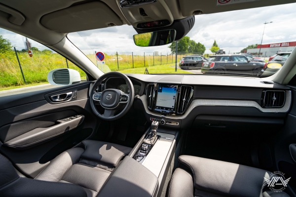  Volvo XC60 D4 190 CH INSCRIPTION LUXE GEARTRONIC 8