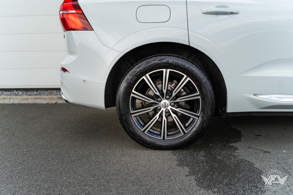  Volvo XC60 D4 190 CH INSCRIPTION LUXE GEARTRONIC 8