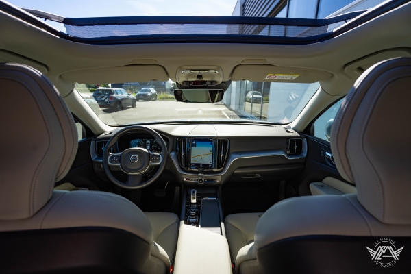  Volvo XC60 T8 TWIN ENGINE 390CH BUSINESS EXECUTIVE GEARTRONIC 8