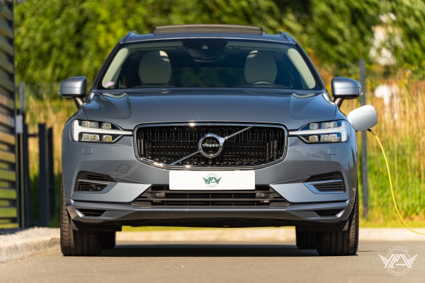  Volvo XC60 T8 TWIN ENGINE 390CH BUSINESS EXECUTIVE GEARTRONIC 8