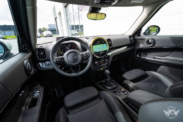 MINI COUNTRYMAN COOPER SE HYBRIDE 125 + 95 CH ALL4 BUSINESS DESIGN BVA6