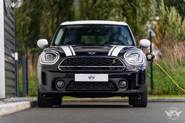 MINI COUNTRYMAN COOPER SE HYBRIDE 125 + 95 CH ALL4 BUSINESS DESIGN BVA6