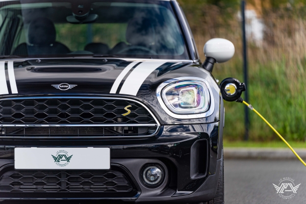 MINI COUNTRYMAN COOPER SE HYBRIDE 125 + 95 CH ALL4 BUSINESS DESIGN BVA6