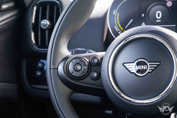 MINI COUNTRYMAN COOPER SE HYBRIDE 125 + 95 CH ALL4 BUSINESS DESIGN BVA6