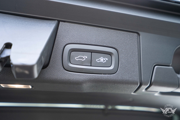  Volvo XC60 RECHARGE T6 AWD 340 CH INSCRIPTION LUXE GEARTRONIC8