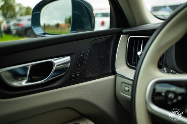  Volvo XC60 RECHARGE T6 AWD 340 CH INSCRIPTION LUXE GEARTRONIC8