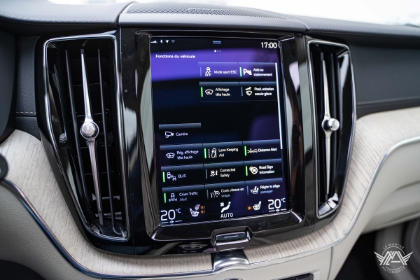  Volvo XC60 RECHARGE T6 AWD 340 CH INSCRIPTION LUXE GEARTRONIC8