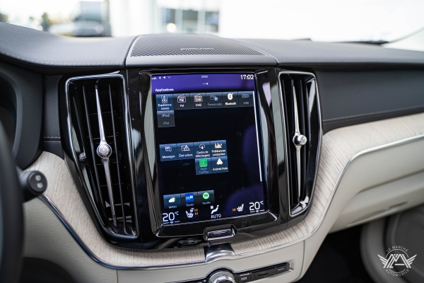  Volvo XC60 RECHARGE T6 AWD 340 CH INSCRIPTION LUXE GEARTRONIC8