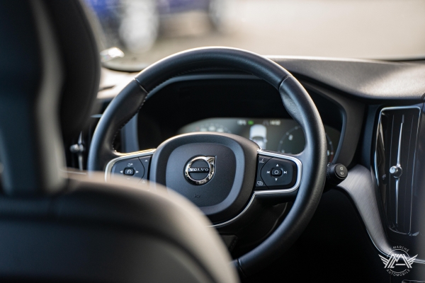  Volvo XC60 D4 190CH AWD BUSINESS EXECUTIVE GEARTRONIC 8