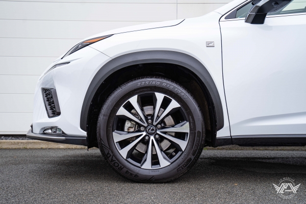 LEXUS NX 300H AWD F-SPORT EXECUTIVE 