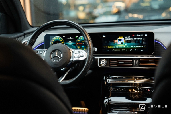Mercedes EQC 400 AMG LINE 4MATIC 