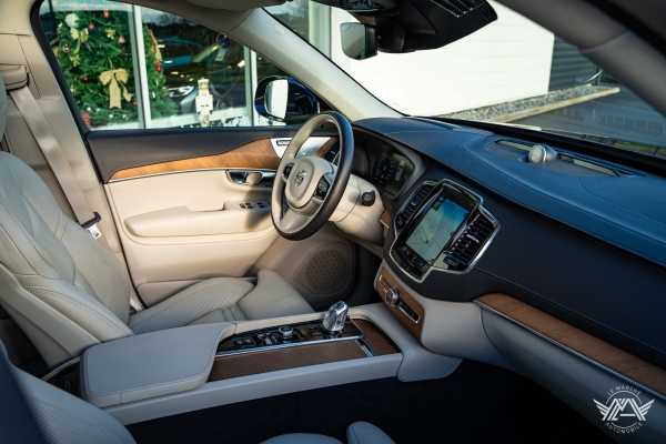  Volvo XC90 T8 TWIN ENGINE AWD INSCRIPTION LUXE GEARTRONIC 8
