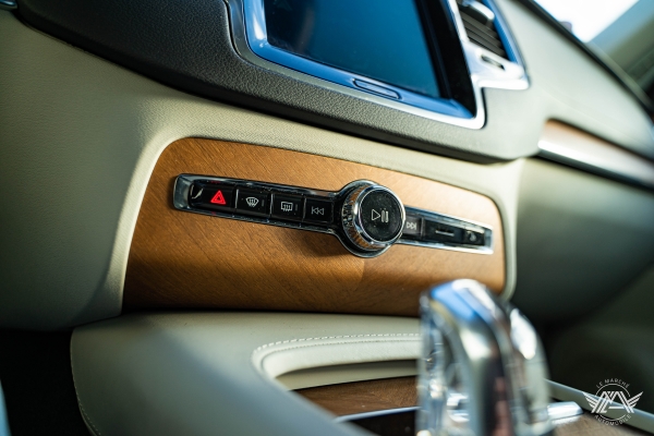  Volvo XC90 T8 TWIN ENGINE AWD INSCRIPTION LUXE GEARTRONIC 8