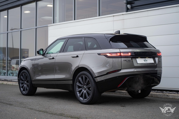 Land Rover RANGE ROVER VELAR D180 SE R-DYNAMIC BVA