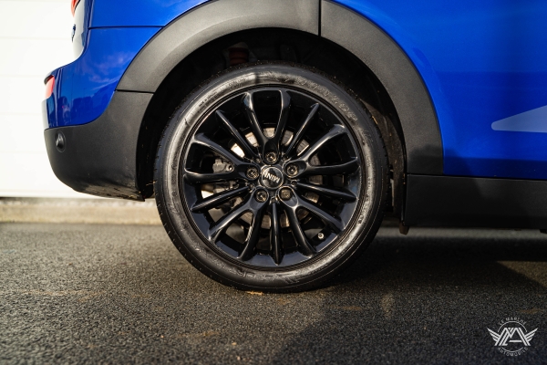 MINI CLUBMAN COOPER 136 CH EDITION KENSINGTON BVA