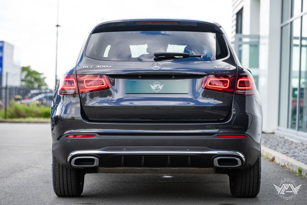 Mercedes GLC 300 E 4matic AMG Line 9G-tronic 