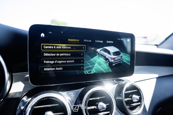 Mercedes GLC 300 E 4matic AMG Line 9G-tronic