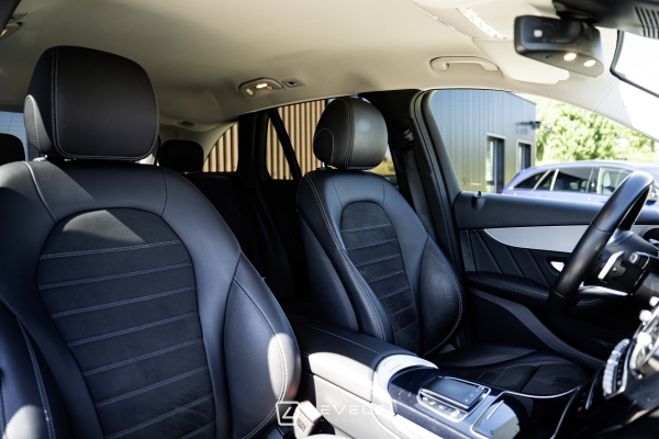 Mercedes GLC 300 E 4matic AMG Line 9G-tronic
