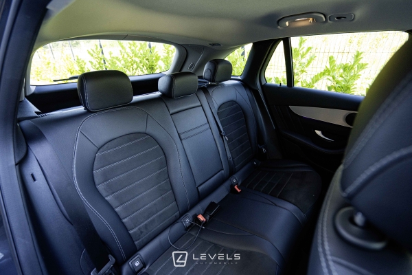 Mercedes GLC 300 E 4matic AMG Line 9G-tronic