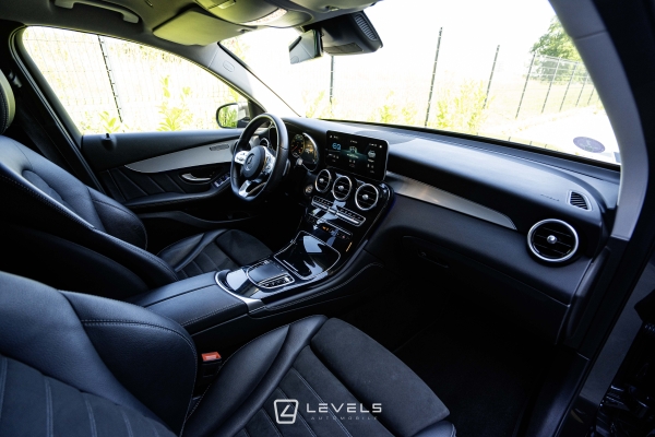 Mercedes GLC 300 E 4matic AMG Line 9G-tronic