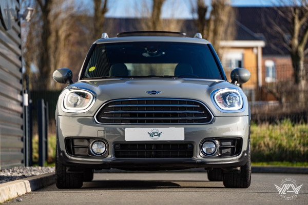 MINI COUNTRYMAN ONE D 116 CH Edition Oakwood BVA7