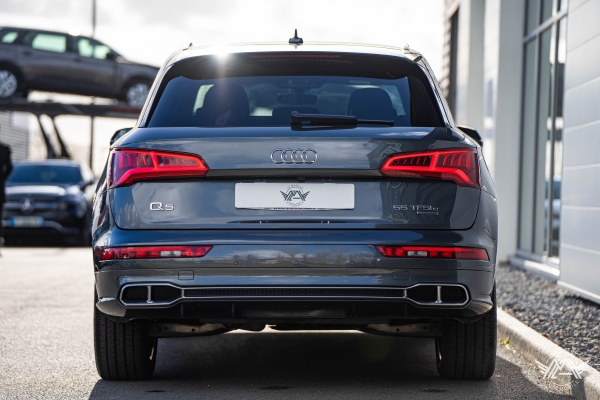 Audi Q5 E-TRON 55 TFSI 367CH QUATTRO S-TRONIC S LINE