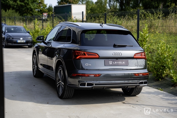 Audi Q5 E-TRON 55 TFSI 367CH QUATTRO S-TRONIC S LINE