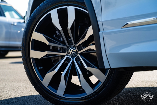  Volkswagen TIGUAN ALLSPACE TDI 150 CARAT EXCLUSIVE R-LINE DSG7