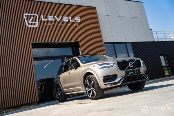 Volvo XC90 B5 235 CH AWD R-DESIGN 7 PLACES GEARTRONIC 8