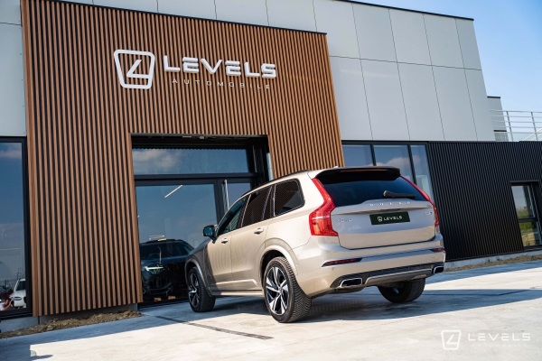 Volvo XC90 B5 235 CH AWD R-DESIGN 7 PLACES GEARTRONIC 8