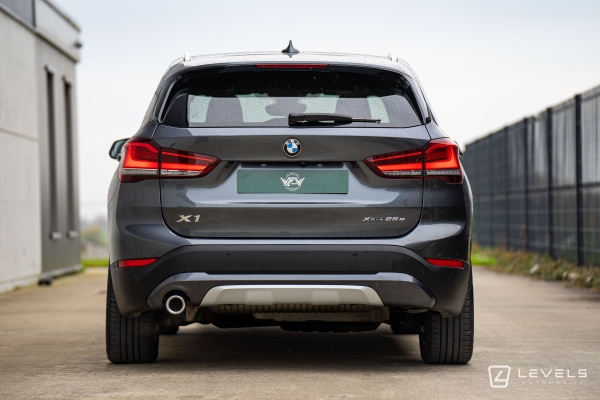 BMW X1 xDrive25e 220 ch xLine