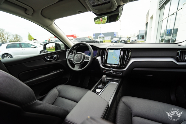  Volvo XC60 T6 AWD 253 + 87 CH INSCRIPTION BUSINESS GEARTRONIC8