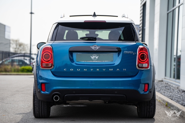 MINI COUNTRYMAN COOPER D 150 CH EDITION OAKWOOD BVA