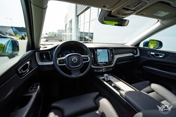  Volvo XC60 T6 AWD 253 + 87 CH INSCRIPTION GEARTRONIC8