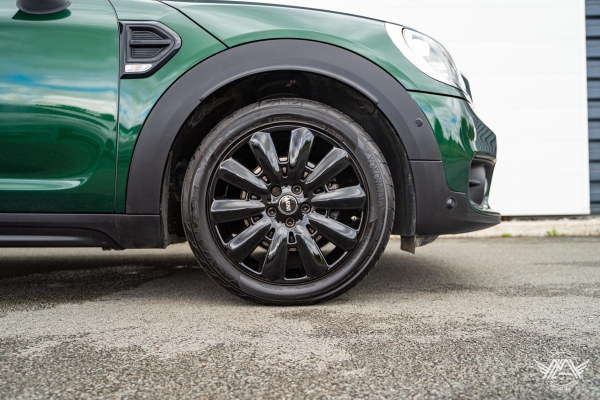 MINI COUNTRYMAN COOPER 136 CH EDITION OAKWOOD