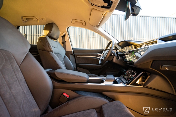 Audi E-TRON 55 408 CH E-QUATTRO
