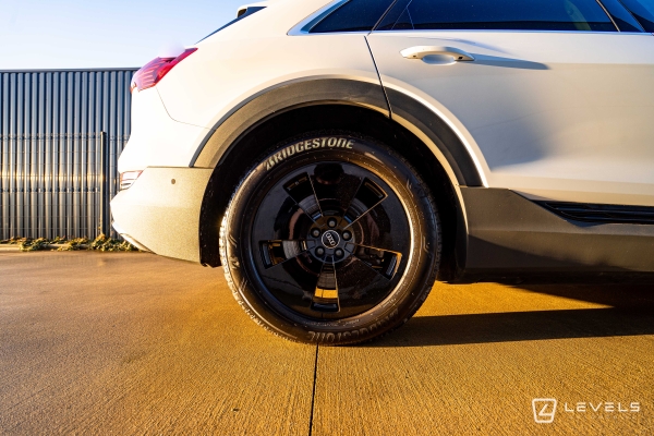 Audi E-TRON 55 408 CH E-QUATTRO
