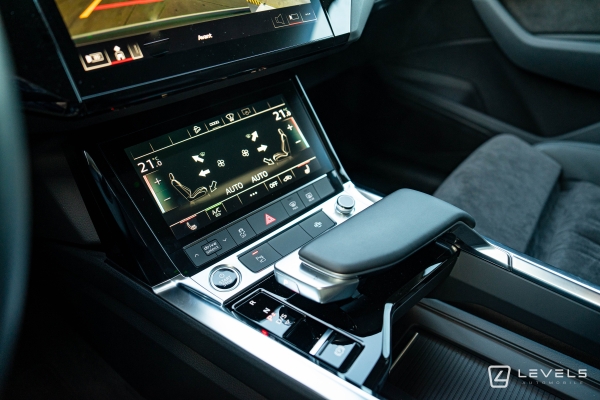 Audi E-TRON 55 408 CH E-QUATTRO