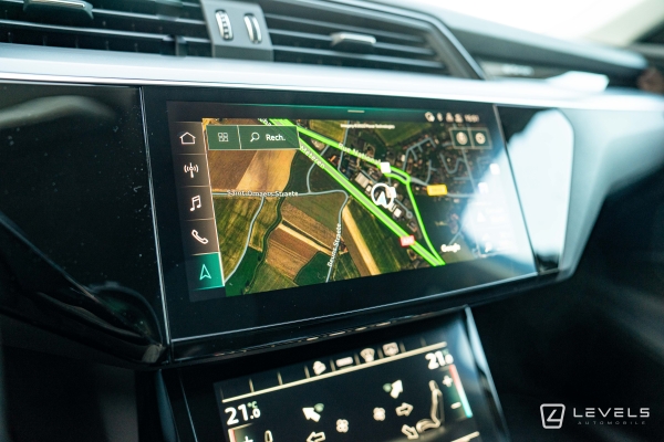 Audi E-TRON 55 408 CH E-QUATTRO