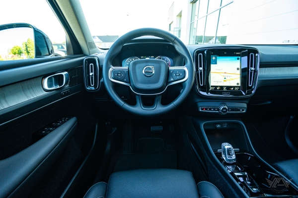  Volvo XC40 B4 AWD 197 CH INSCRIPTION LUXE GEARTRONIC 8