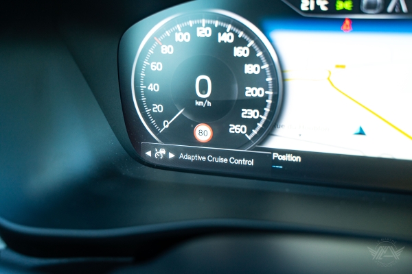  Volvo XC40 B4 AWD 197 CH INSCRIPTION LUXE GEARTRONIC 8